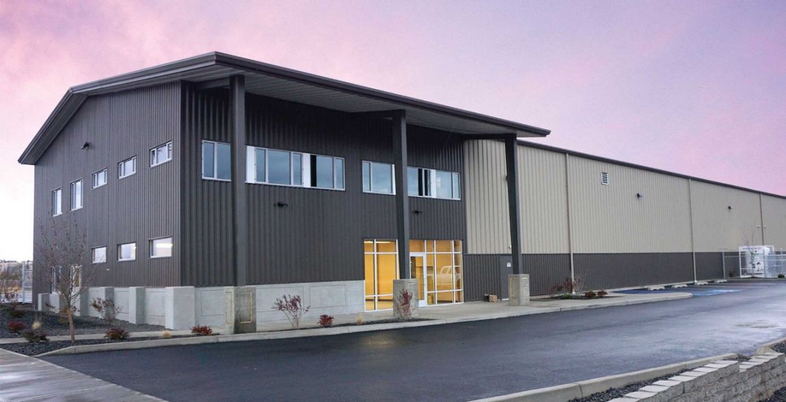 Metal construction building